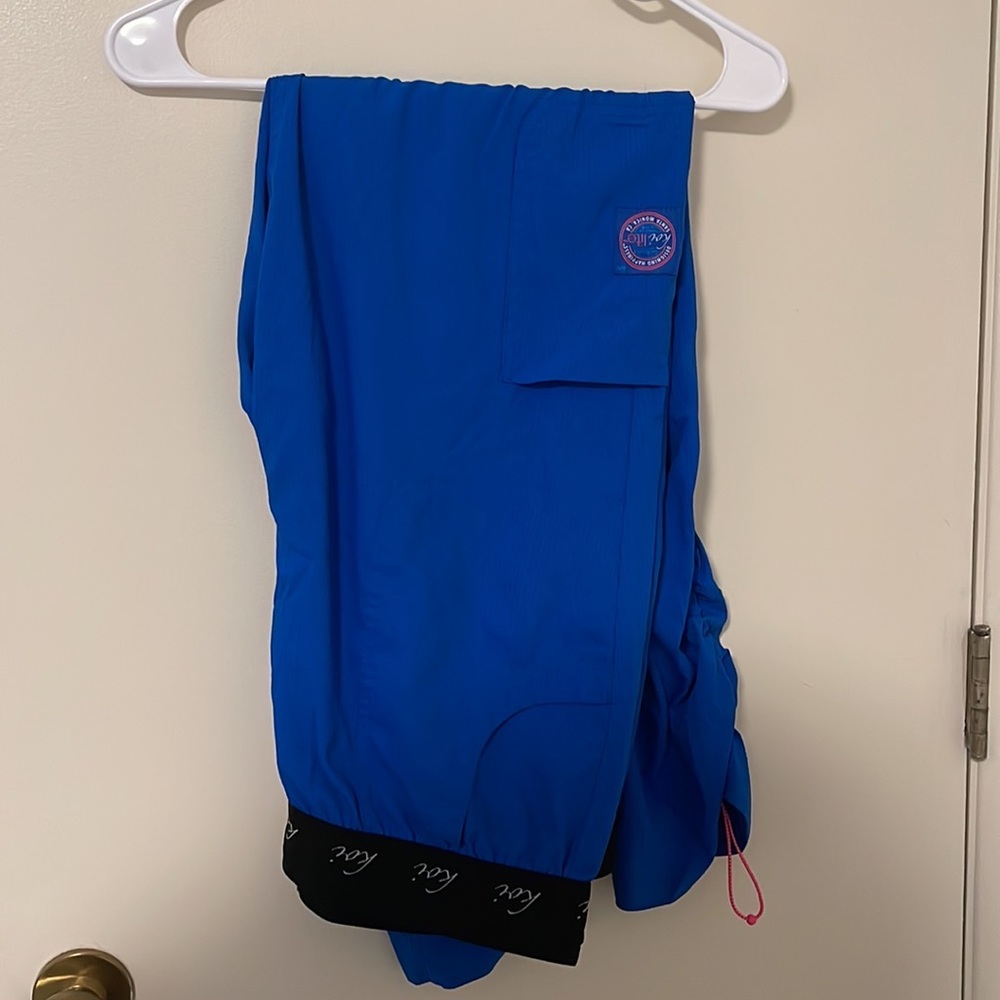 Koi Scrub Bottoms